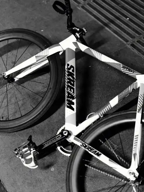 北站隧道 2022昆明04skream v391a7m2 50/1.