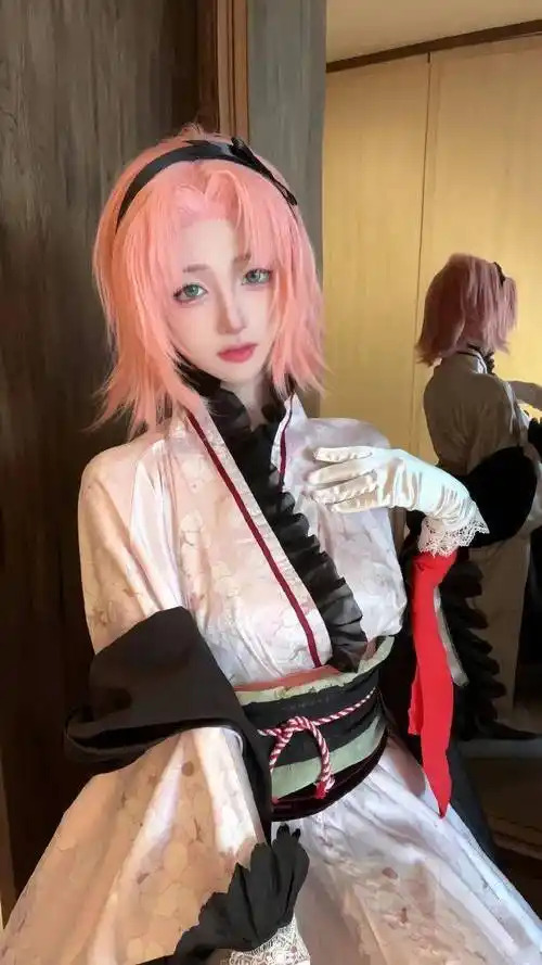 火影小樱cos,完全不输雏田
