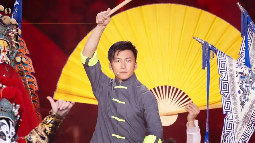 [2021国庆特别节目] 《黄种人》 表演:谢霆锋