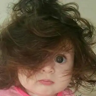 搞怪嘟嘴小萝莉头像小萝莉搞怪嘟嘴萌萌的好可爱