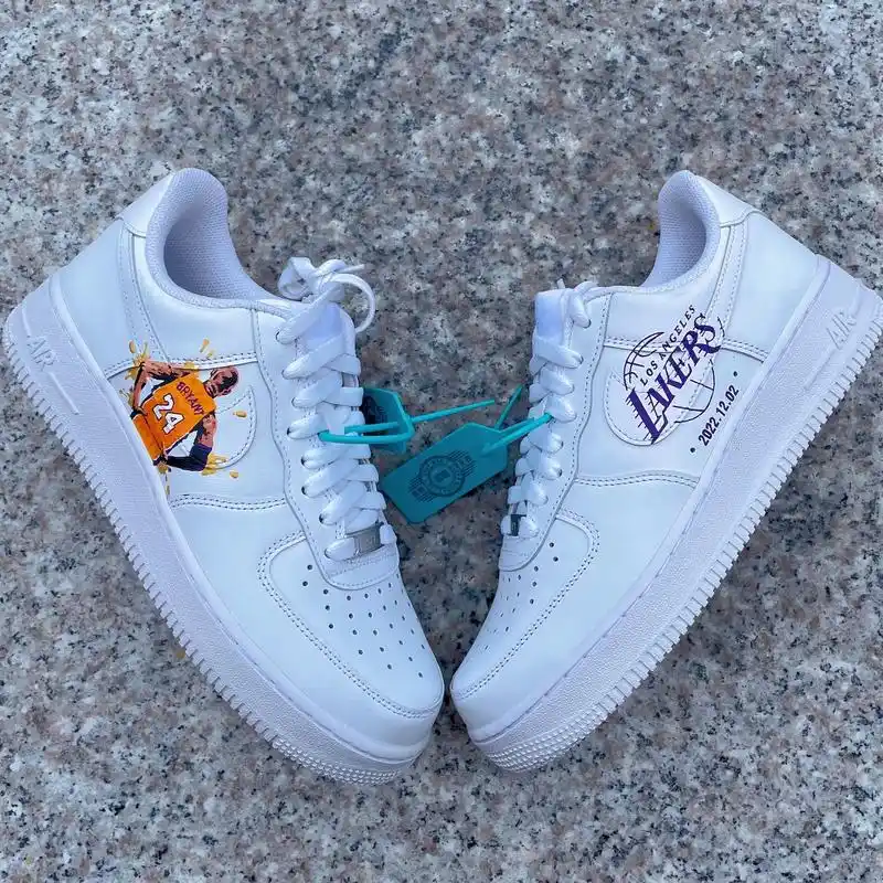 手绘科比.球鞋涂鸦#科比#鞋狗#空军一号 - 抖音