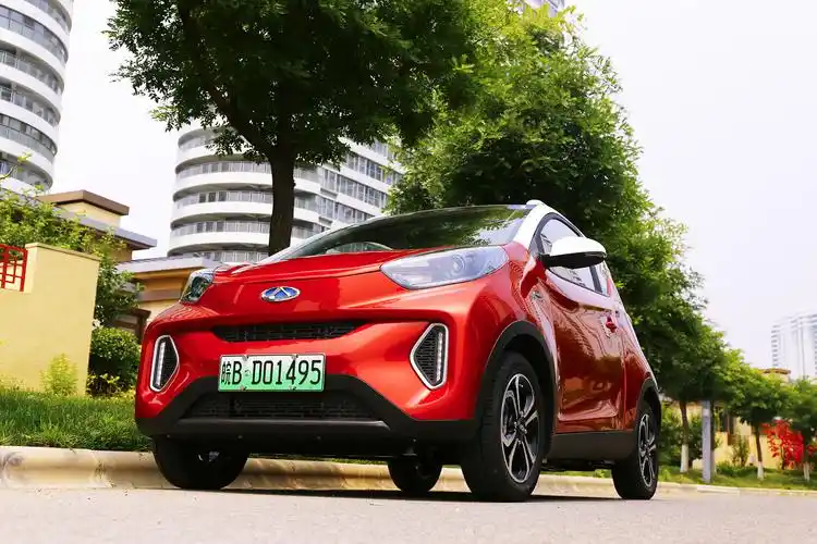 奇瑞小蚂蚁我们真的需要一辆微型电动车吗