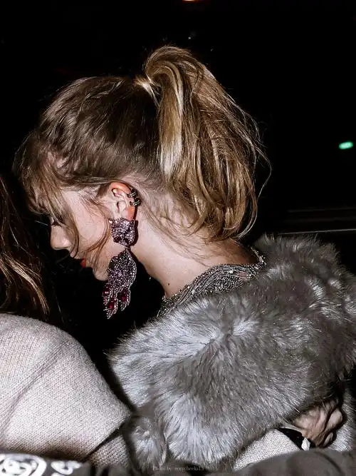 taylor swift 霉霉 稀有照片 绝美 珍贵 可爱 壁纸 头像 拍立得 清新