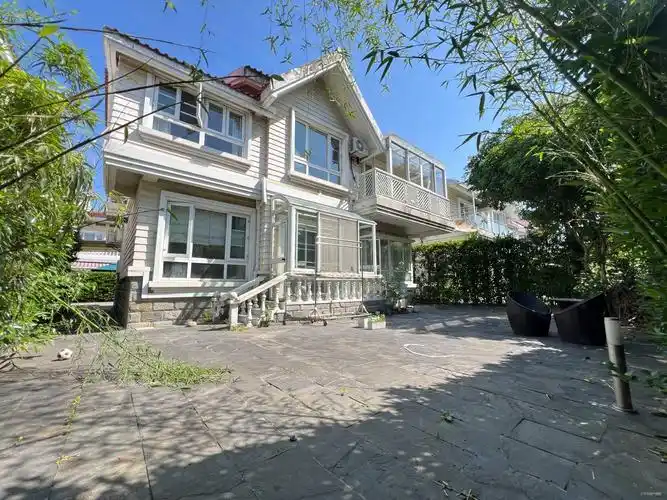 上海房产网>上海二手房>青浦二手房>徐泾二手房>西郊华城>2933_2200