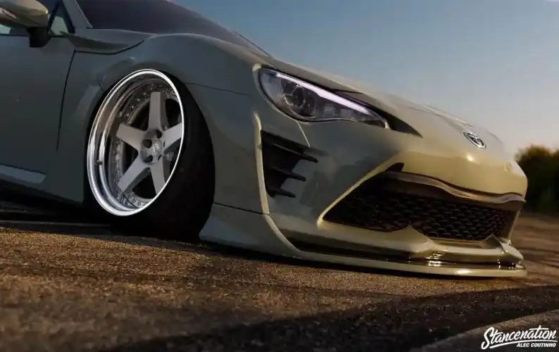 不断进化的宽体改装丰田86