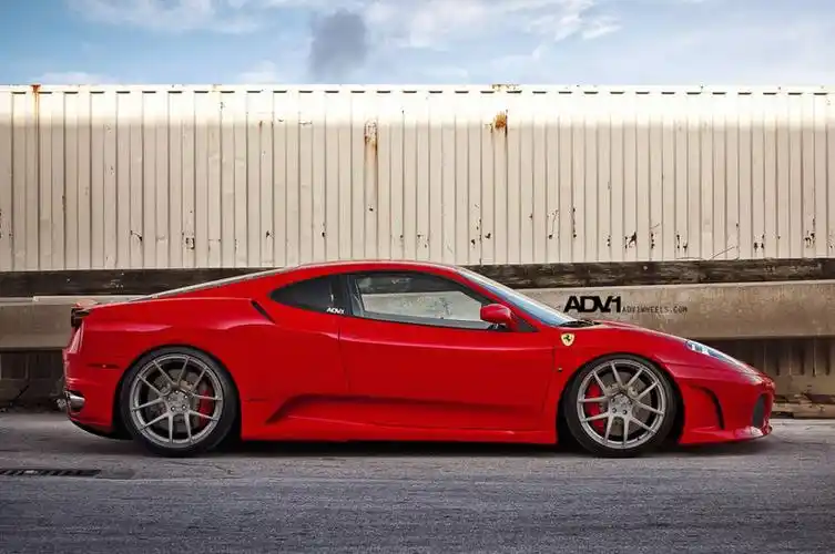 夕阳下的一点红 改装法拉利f430唯美大片 - 汽车摄影频道