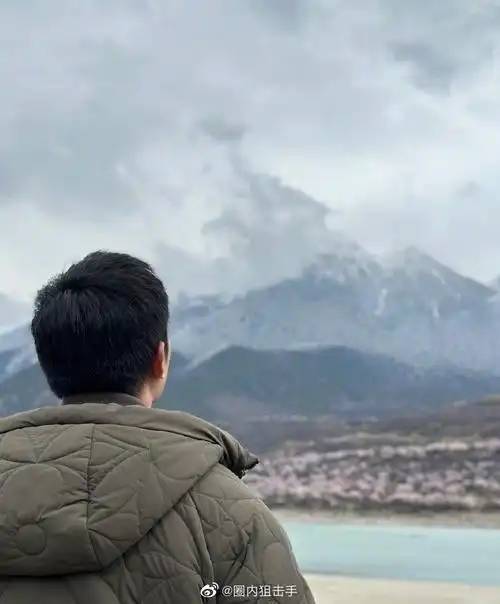 杨迪背影照9615,这不就是妥妥的背影杀手吗