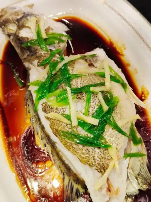 清蒸非常鲜嫩可口,不管是大人还是小孩,都超爱吃的,关键是做法也相当