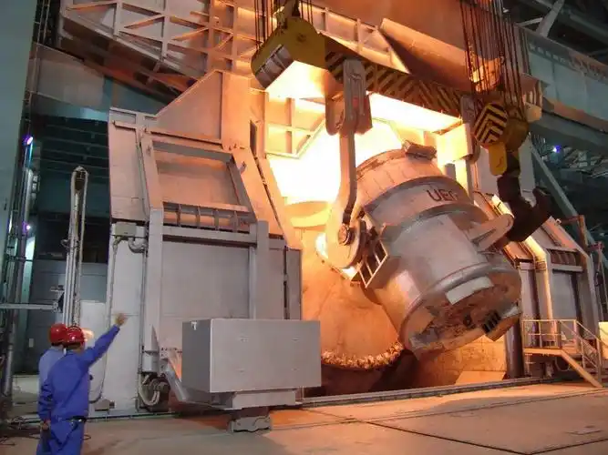 太钢转炉炼钢50年历程