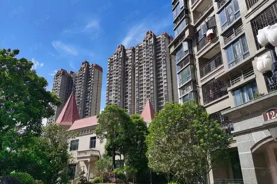 恒大绿洲花园精装三房全屋定制高楼层朝南新上房源[金沙半岛白云-金沙