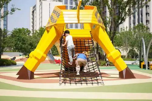 儿童游乐这个夏天快来跟我们一起玩耍吧