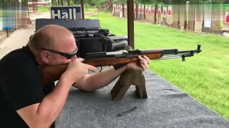 sks半自动步枪,性能良好结构简单,国产仿制为56式