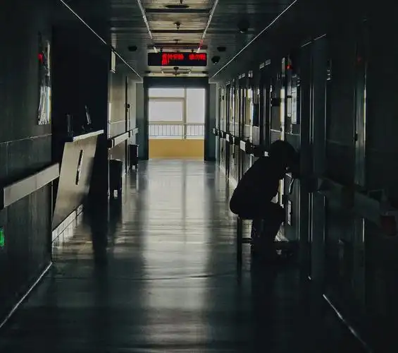 医院里的人生百态