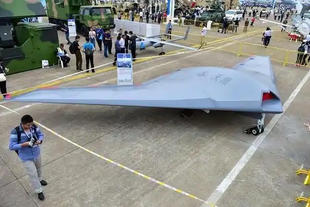 首飞都快七年了,航展都参加三回了,天鹰无人机首飞视频终于公开|无人