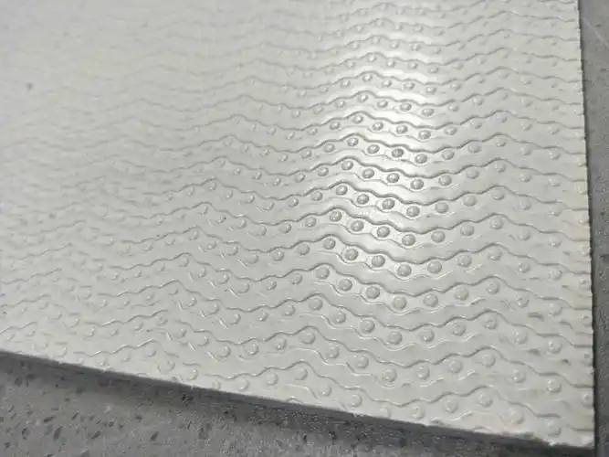 5毫米厚防滑松散铺设/胶水下来 pvc 厨房大型塑料乙烯基板地垫