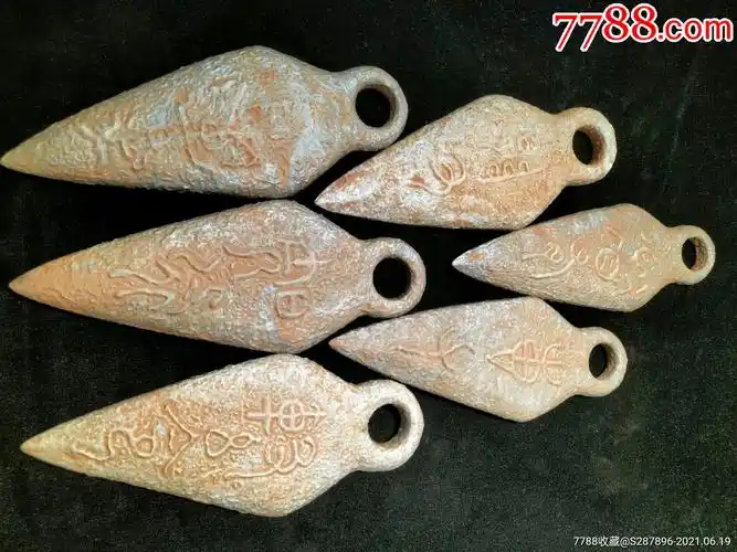 高古玉,鸡骨白老玉器"红水河出水打捞"稀有罕见的一种古代石器