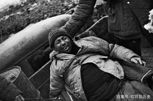 10张解放后剿匪旧照,图2醒目的标语,图10活捉座山雕的杨子荣