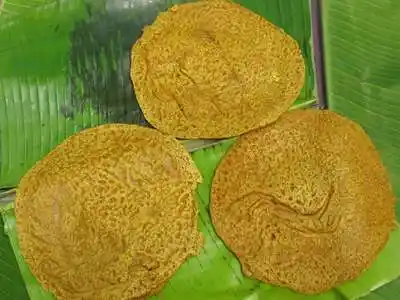 楚雄特色小吃之武定荞粑粑和豉油皇五花肉