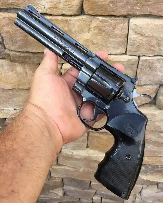 原创最后的牛仔柯尔特蟒蛇357转轮的兴起背景以及美图赏析