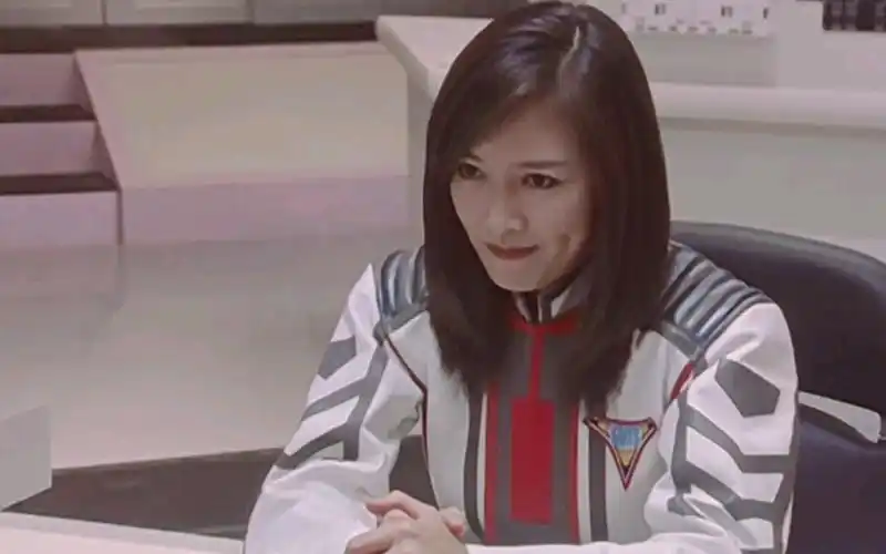 迪迦奥特曼〕居间惠队长——酒窝无酒人自醉_哔哩哔哩_bilibili