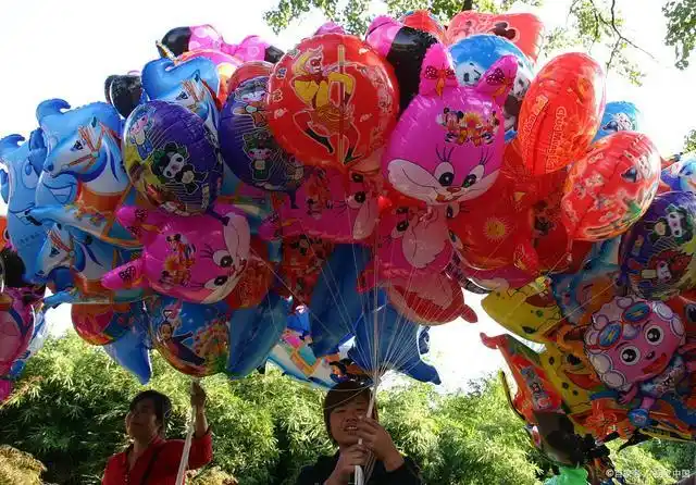 看到这些,你还敢给你家的孩子买氢气球吗?