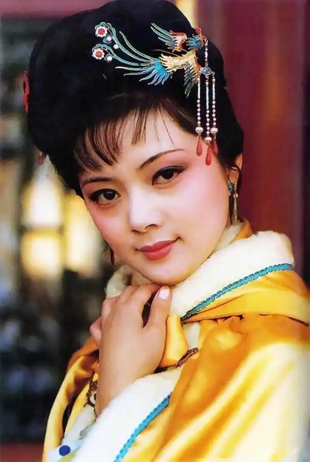 87版《红楼梦》薛宝钗张莉 端庄美丽 温婉贤淑