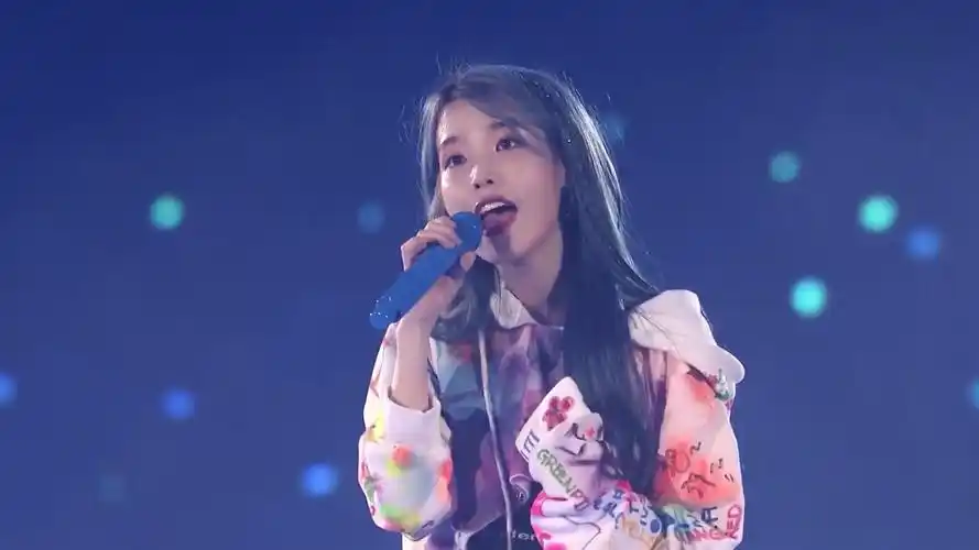 【iu&李知恩】iu 2019首尔演唱会 4k超高清画质版 79收藏级79
