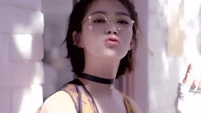 马大帅中马小翠孟真变身时尚达人砥砺前行高清视频