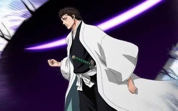 作品中出现了许多令人难忘的反派boss,其中最引人注目的角色是蓝染惣