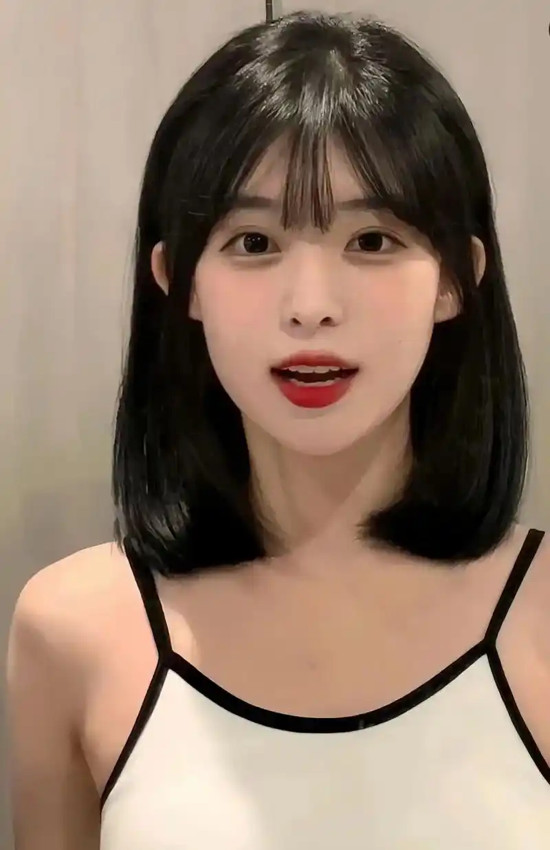 夏季锁骨发.清纯唯美少女感绝绝子的发型 显脸小/好打理 无敌 - 抖音