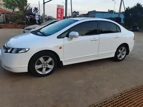 【湛江】2008年10月 本田 思域 2008款 1.8l 自动纪念豪华版 自动档