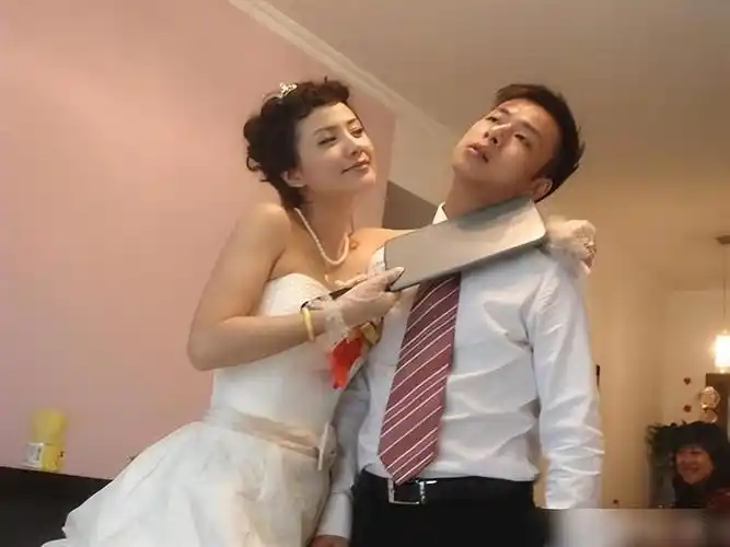 回顾外来媳妇本地郎11对真夫妻香兰老公不简单有一对主持人