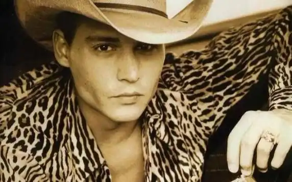 【约翰尼德普/墨西哥往事】这么帅气勇敢的探员谁不爱