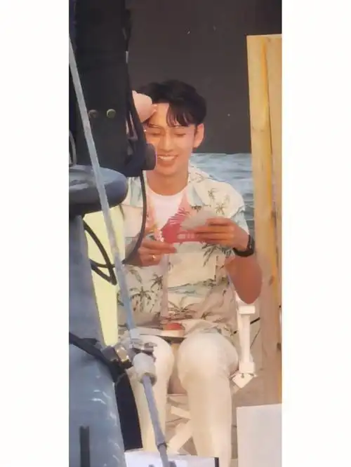 时尚先生齐思钧