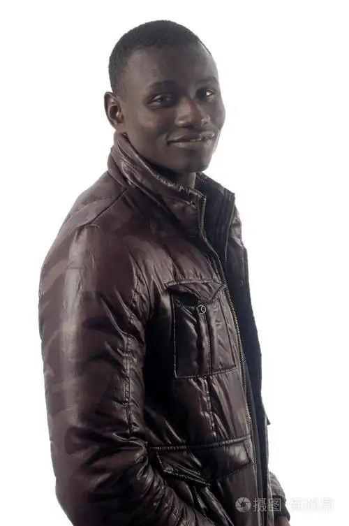 一个黑人的肖像照片-正版商用图片0pa882-摄图新视界