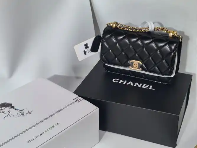 万象城香奈儿包包