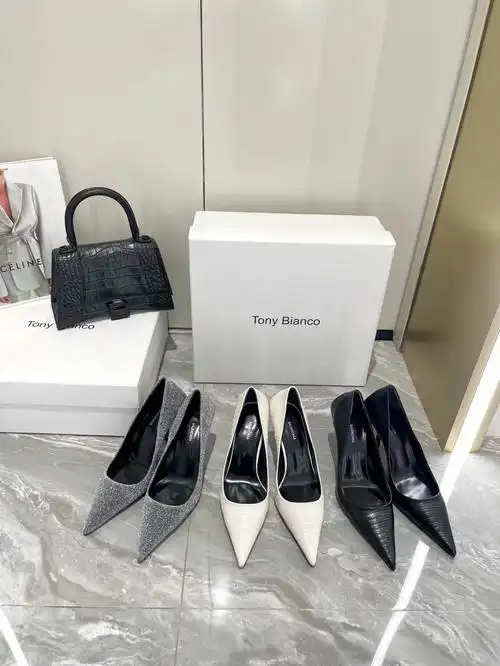 balenciaga蜥蜴纹尖头高跟鞋