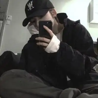 二兽潮流个性真人拽酷男生微信头像