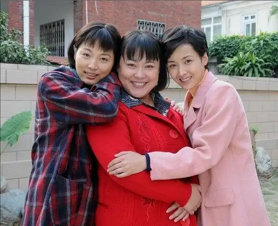 2011热播亲情剧《我的三个母亲》全集迅雷下载