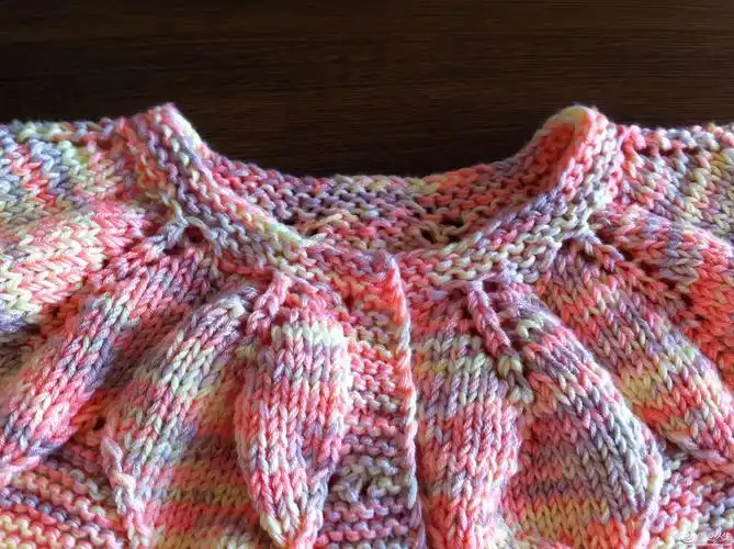 【yi997手工】宝宝圆肩叶子衣