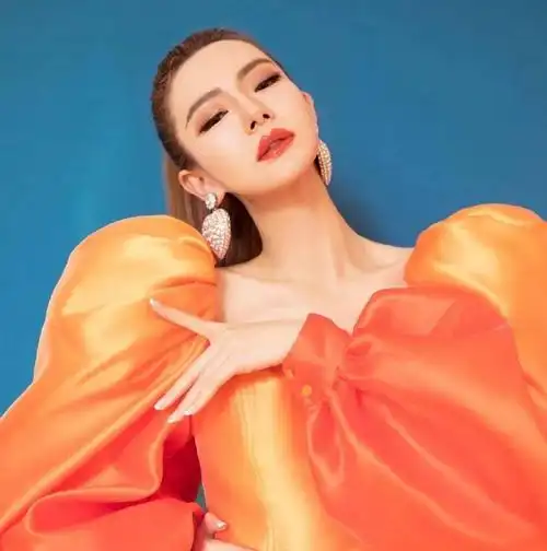 【微信头像】戚薇