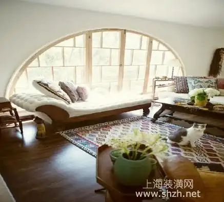 半圆形窗户完美尺度欧美风格装修设计效果