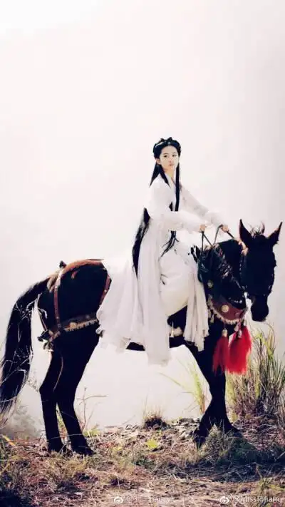 刘亦菲小龙女《神雕侠侣》.