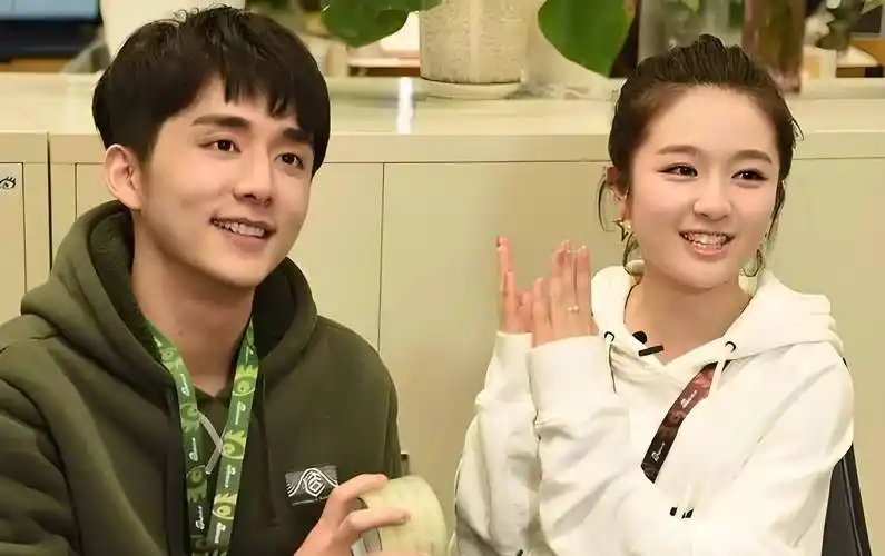 临江仙开机白鹿曾舜晞默契值得期待张新成李兰迪恋爱