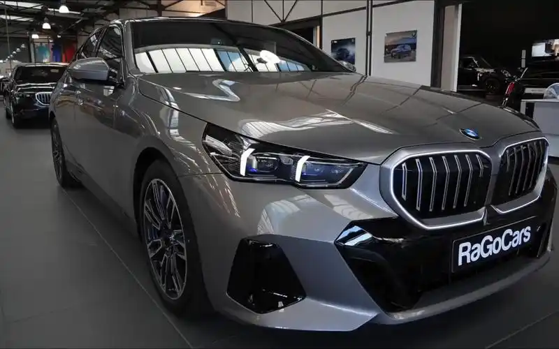 [4k欣赏]2024款全新宝马五系-外观内饰中控