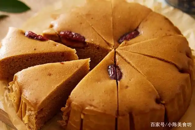 做红糖发糕时,别再放泡打粉了,试试此做法,香甜暄软,特好吃