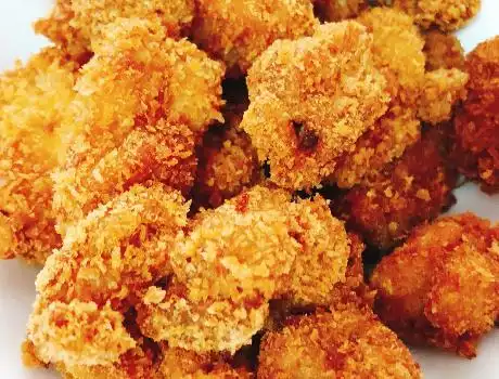 孩子爱吃炸鸡块不用买,手把手教你在家做,金黄酥脆,好吃更卫生