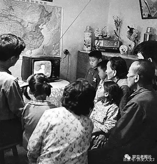 历史老照片/改革开放初期的中国老照片