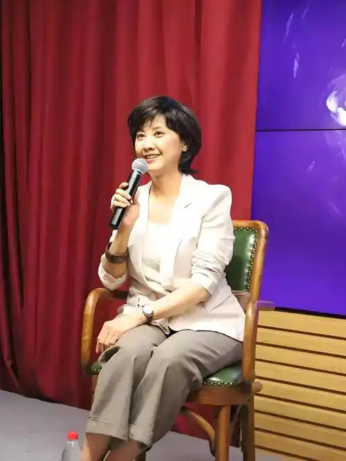 她是中国第一古典美女,结2次婚都没孩子,如今72岁美得令人羡慕_朱琳