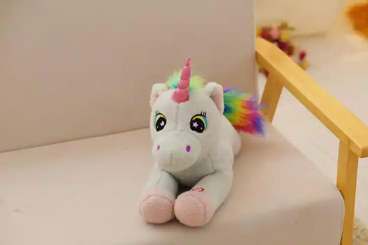 发光独角兽公仔